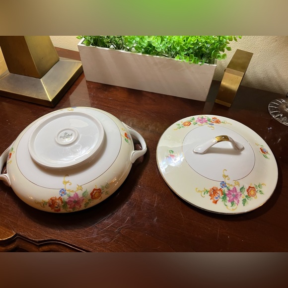 RARE Eschenbach Baronet style Bavarian China Pattern Floral China Bowl w Lid - Picture 8 of 14